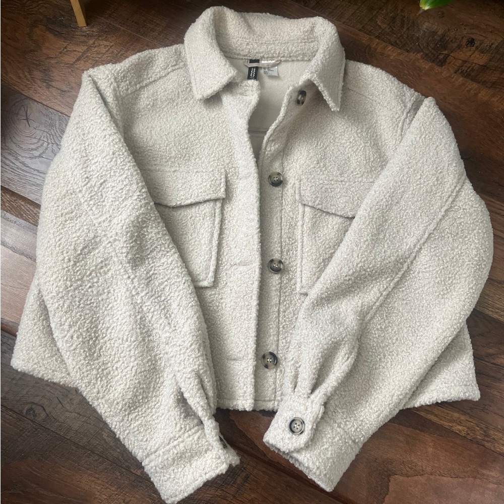 NWOT! H&M (Divided) - Cropped Jacket!